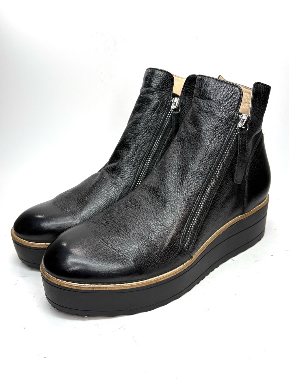 Django + Juliette Nene Black Leather Platform Ankle Boots | 41